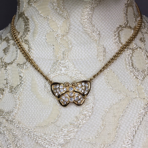 CZ & Gold Butterfly 🦋 Necklace - Picture 3 of 6